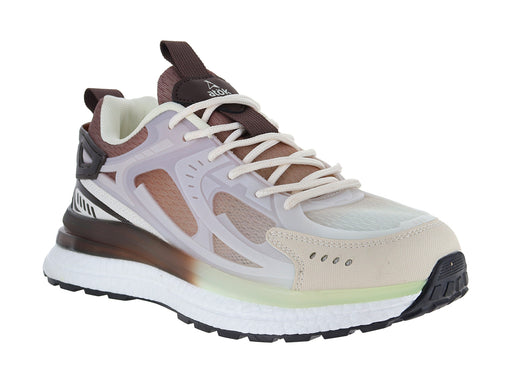 Tenis deportivos ATOK en colores café y beige con suela blanca gruesa.